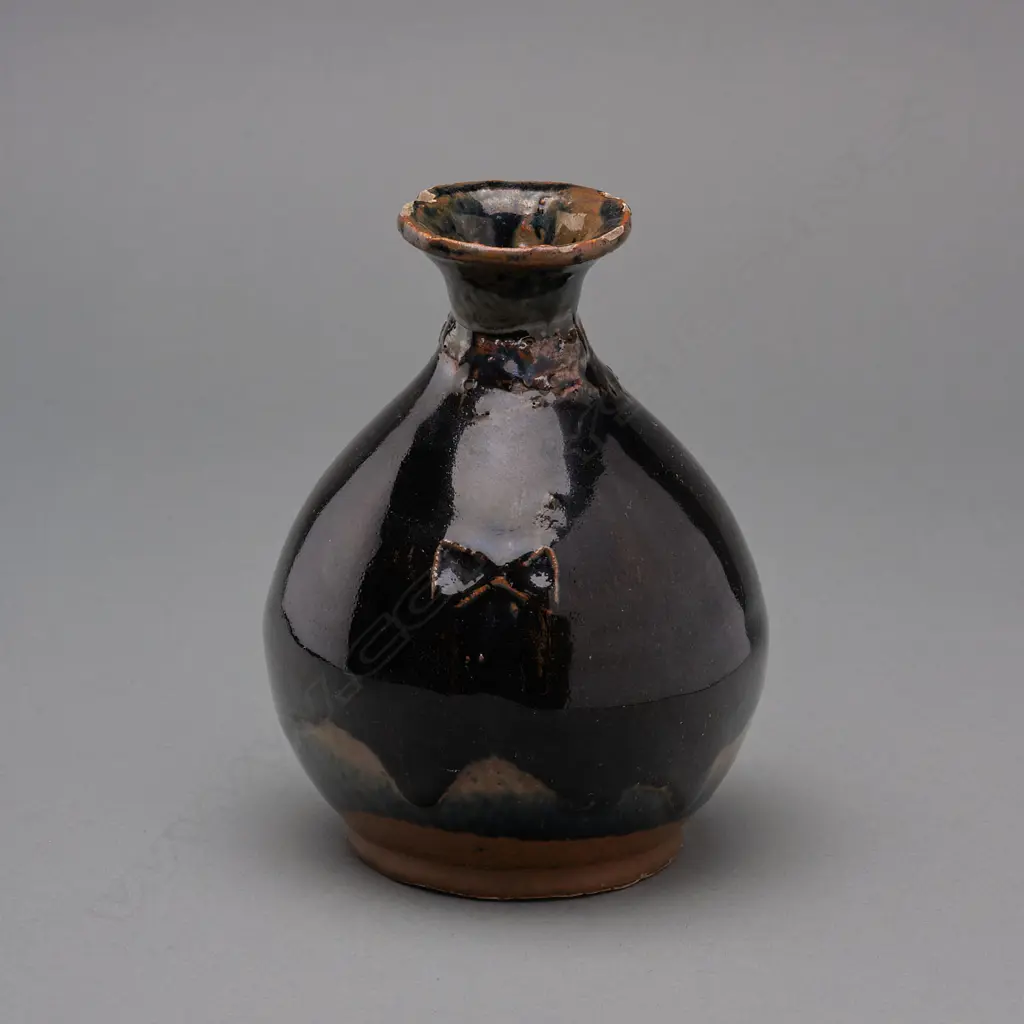 Stoneware Ng ka py bottle - China, Image 1++